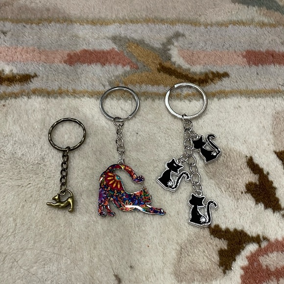 NWT Cat Keychain - Picture 2 of 3